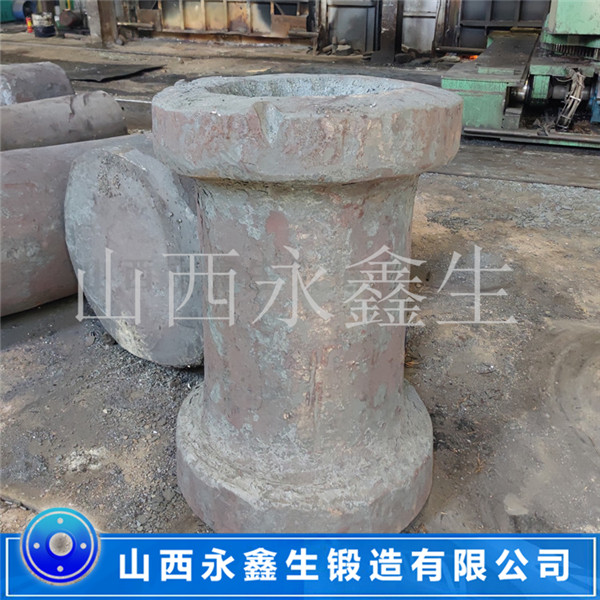 锻造补偿油缸